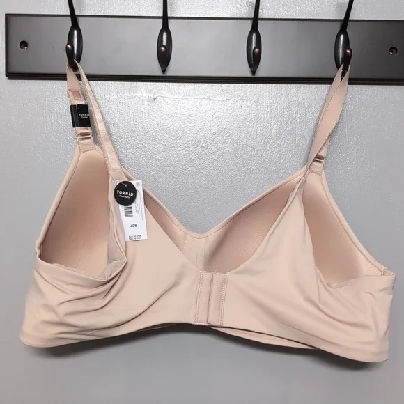Torrid Rose Dust 40B Bra Wireless - Picture 2 of 5